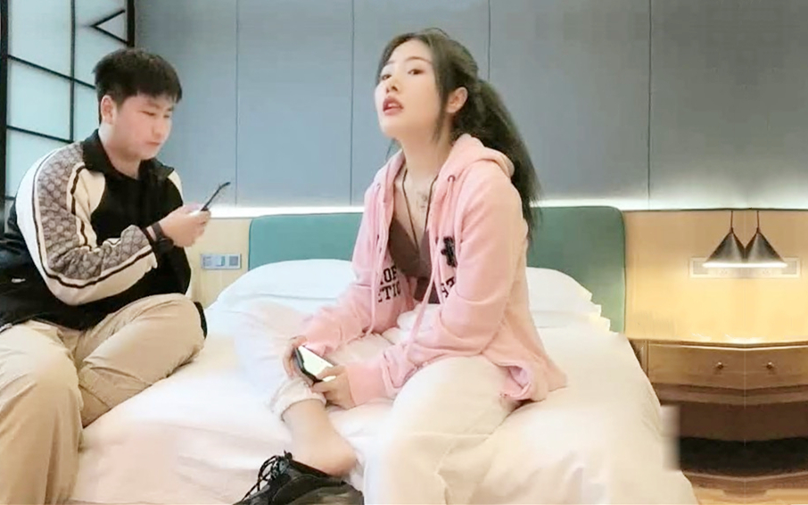 小宝经典作 妹子芳龄十九岁